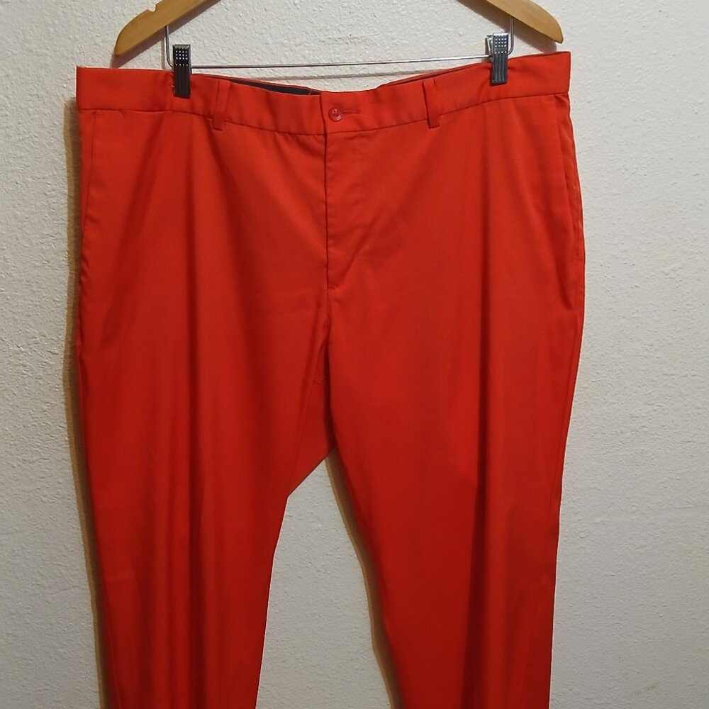 NIKE GOLF Men's Red Golf Pants - Standard Fit and Stylish Size 40x32 Performance